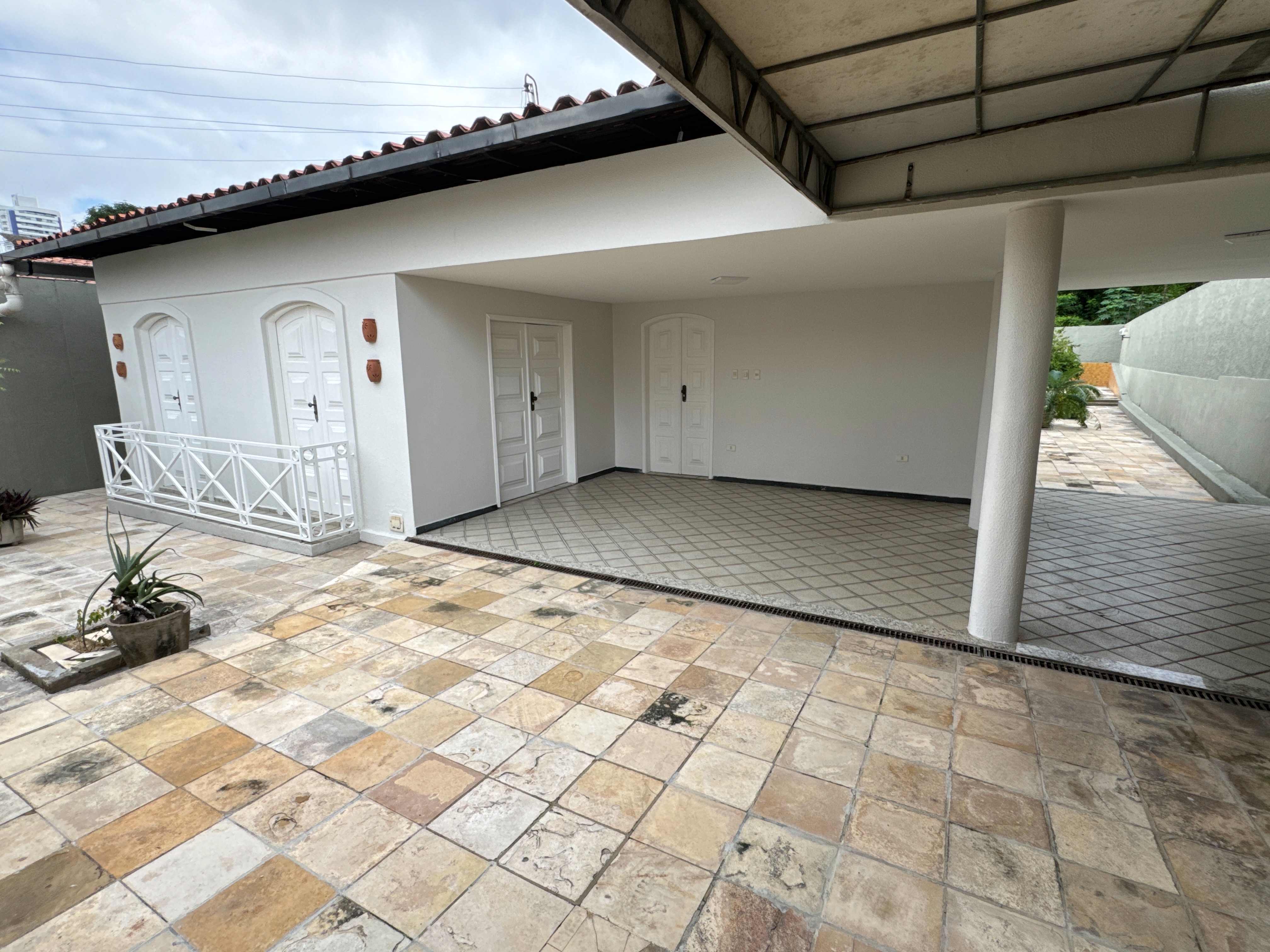 Entrada lateral